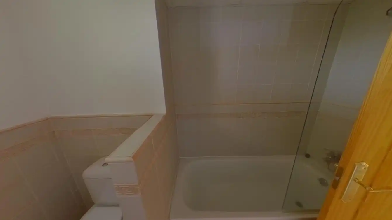 Bany de Pis en venda en Marbella amb Calefacció i Piscina
