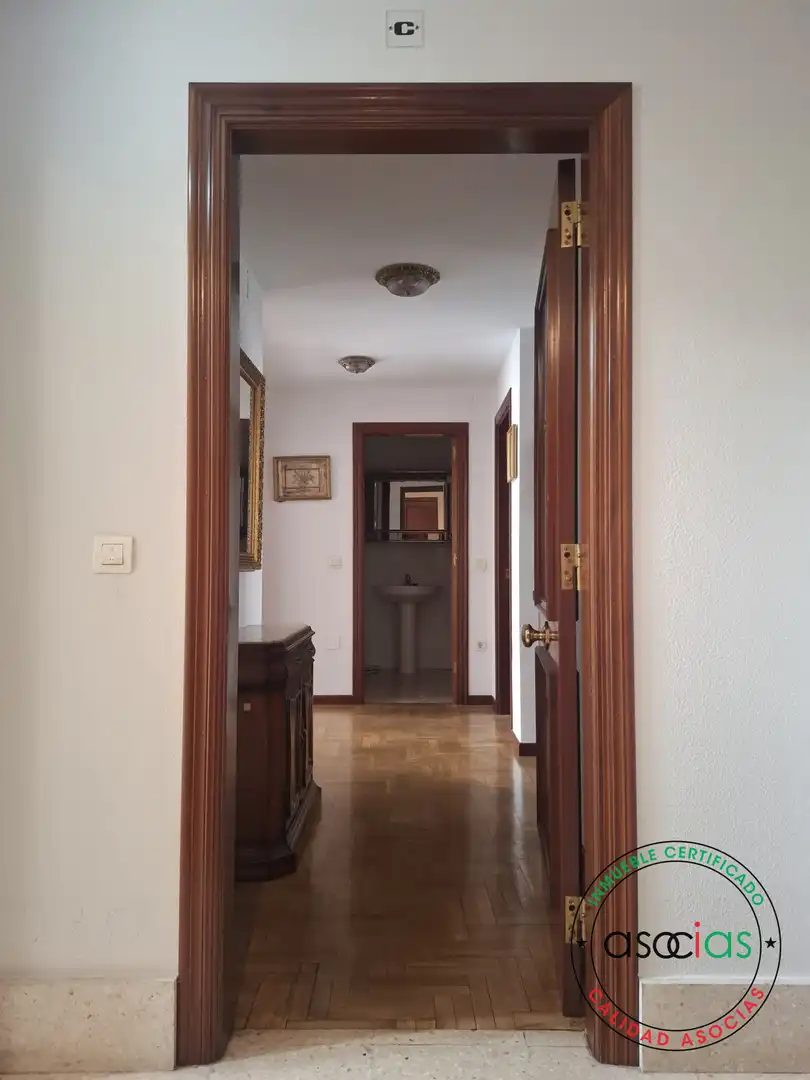 Piso en venta en Gijón  con Calefacción, Parquet y Trastero