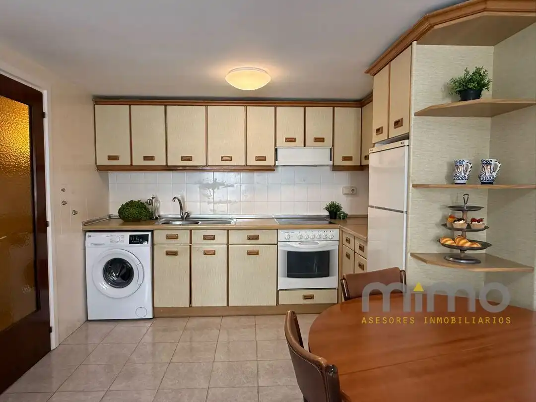Kitchen of Flat for sale in Errenteria  with Storage room and Balcony