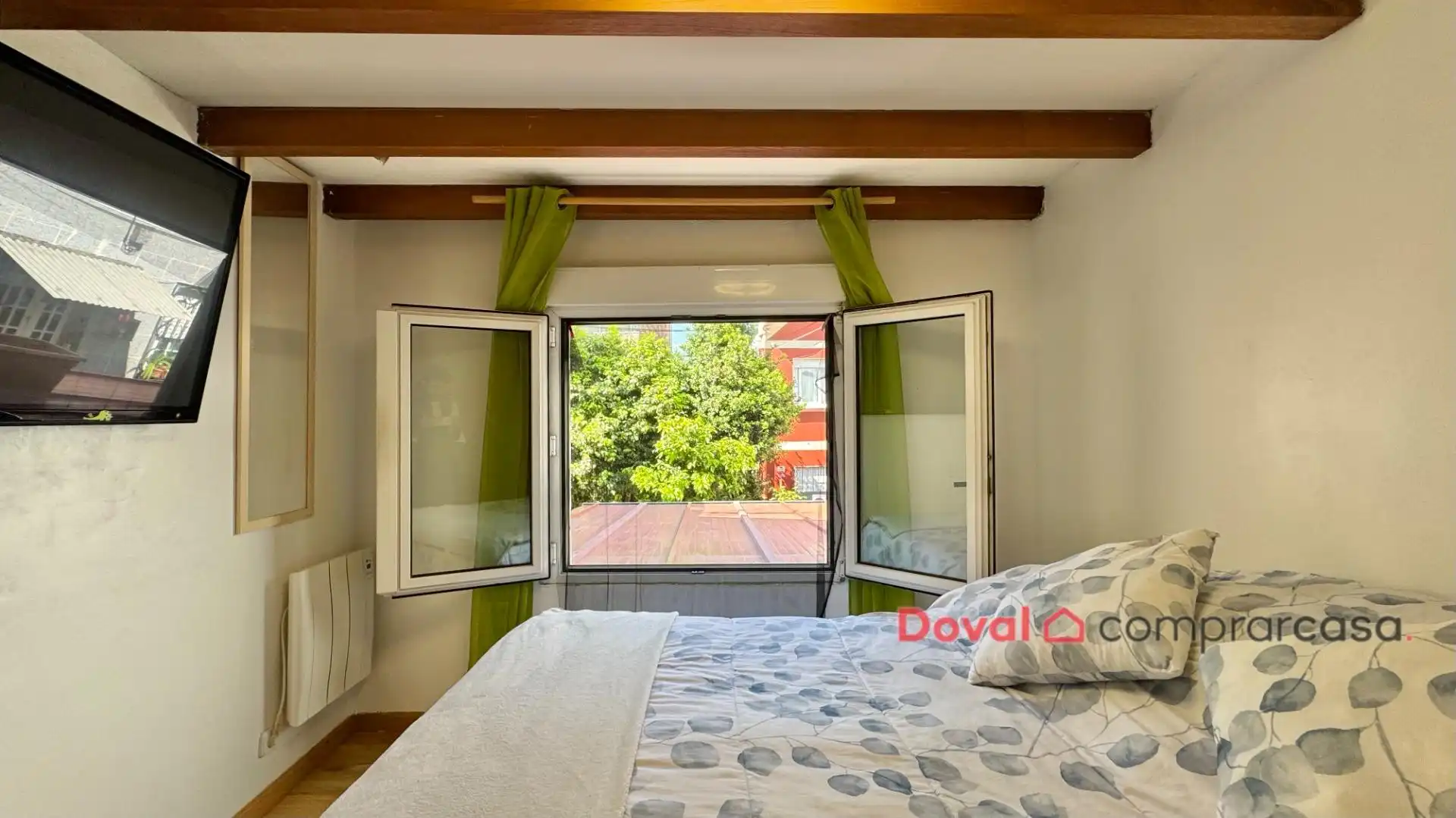 Habitación de Casa o chalet en venta en Vigo  con Calefacción