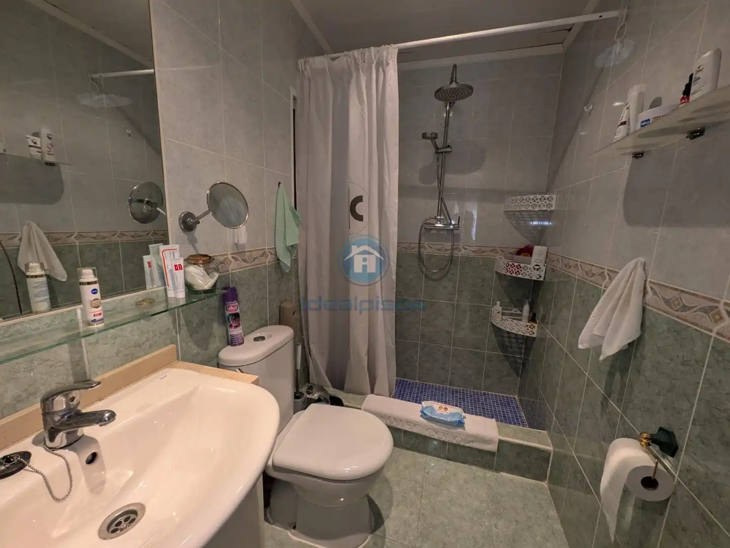Badezimmer von Erdgeschoss zum Verkauf in Alicante / Alacant mit Klimaanlage