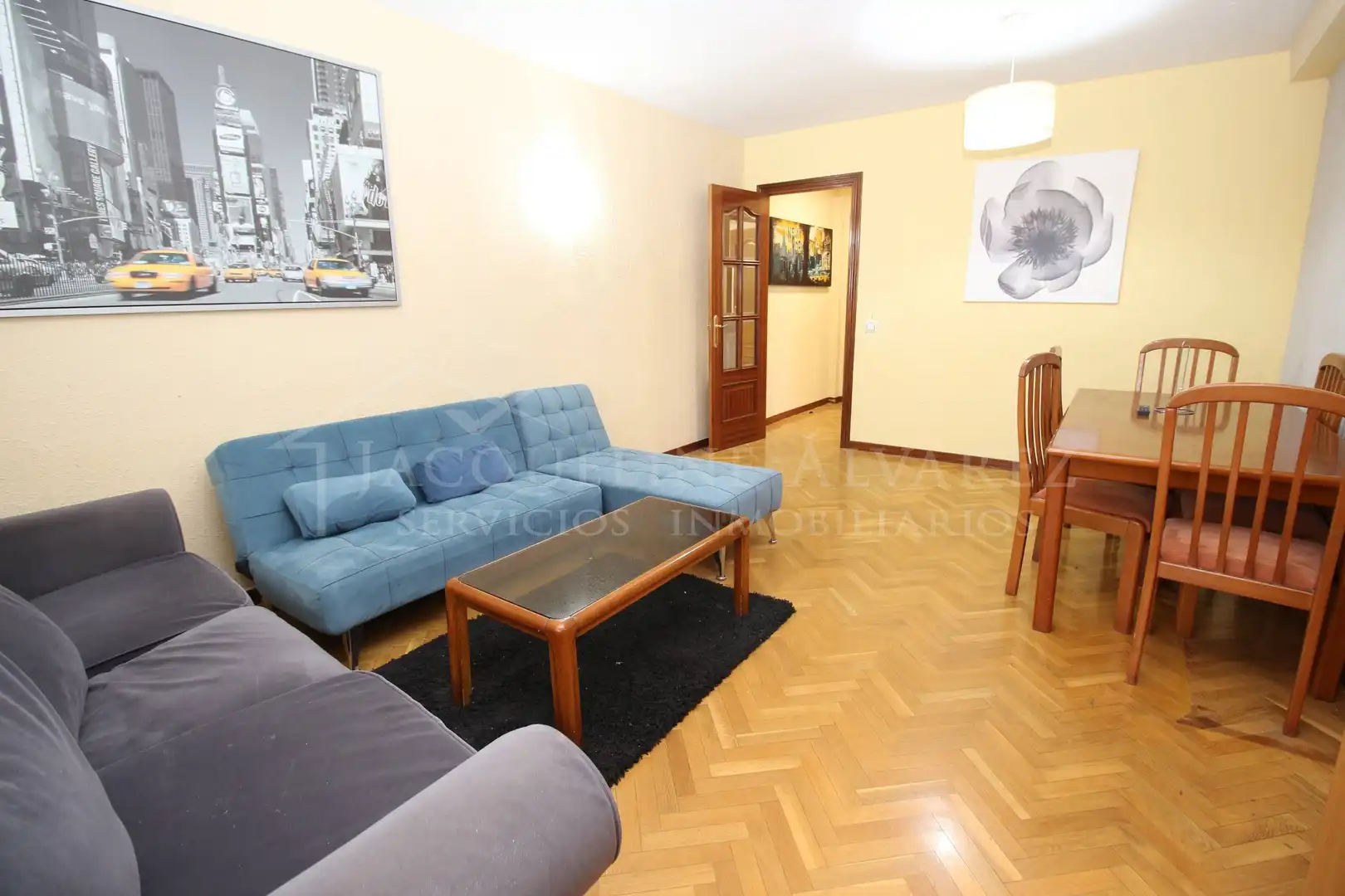 Living room of Flat for sale in Parla  with Parquet flooring