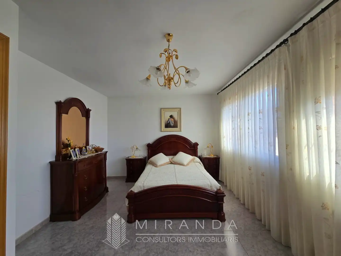 Habitación de Casa adosada en venta en Canovelles con Aire acondicionado, Calefacción y Terraza
