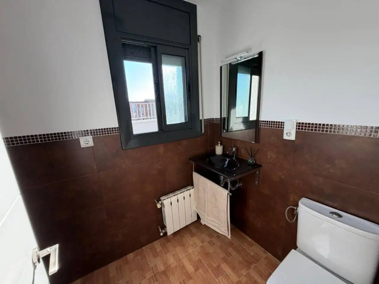 Baño de Piso en venta en Terrassa con Aire acondicionado, Calefacción y Parquet