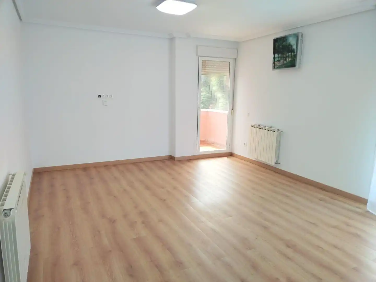 Flat for rent in Perlita