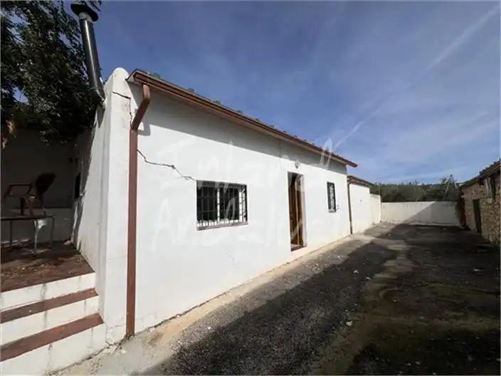 Local comercial en venda a Montefrío, imagen 9