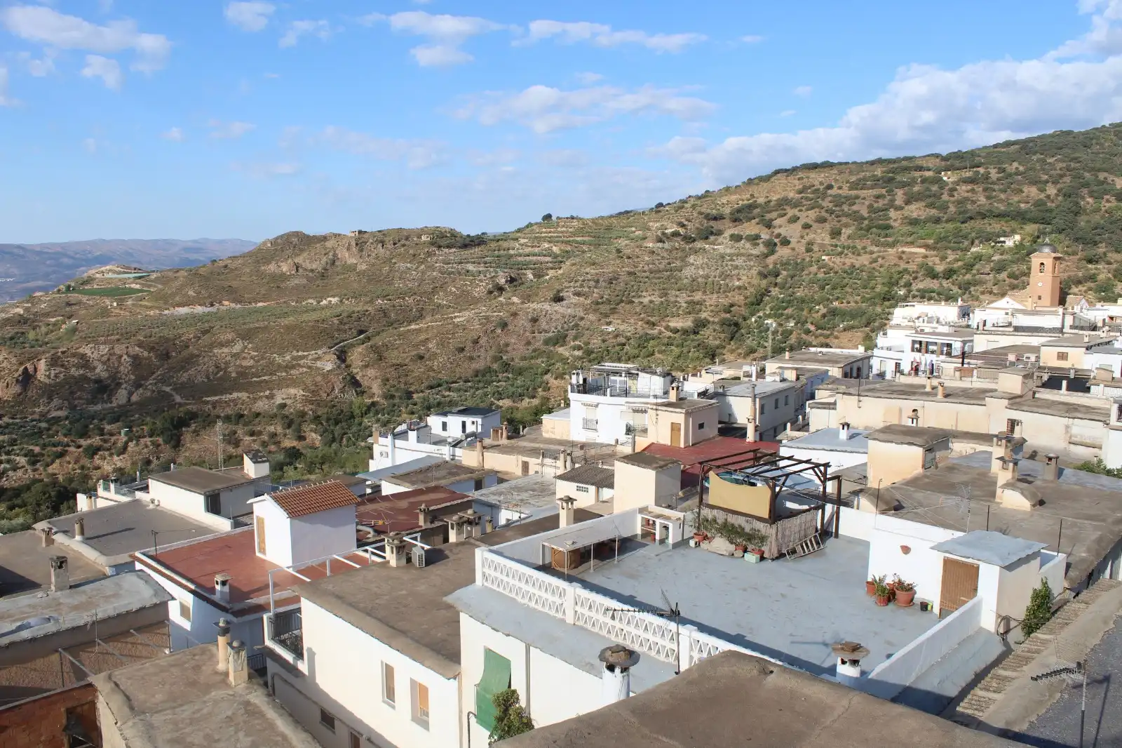 Vista exterior de Casa o chalet en venta en Nevada con Terraza, Trastero y Amueblado