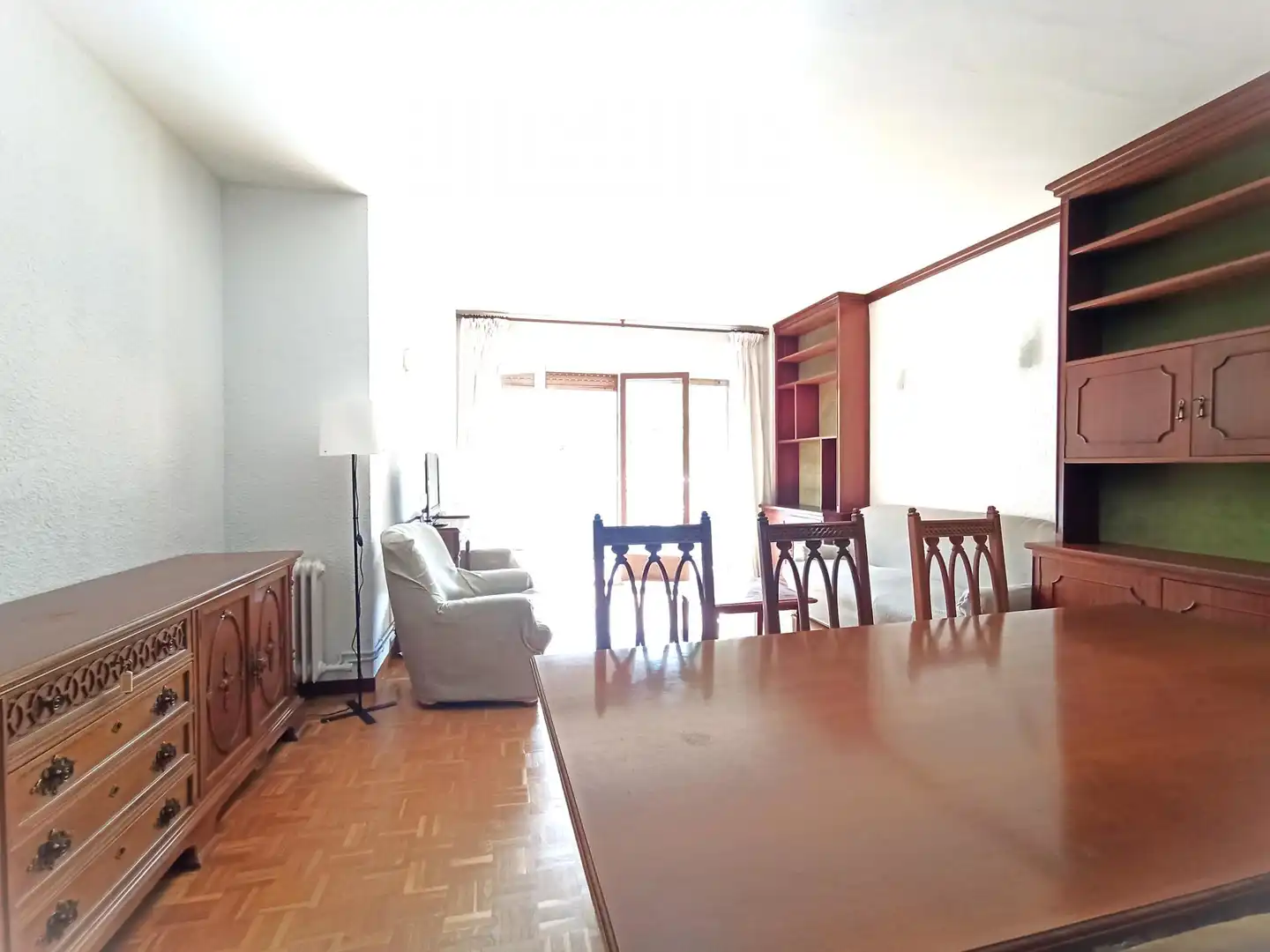Flat for rent in de Sunyer, Ponent