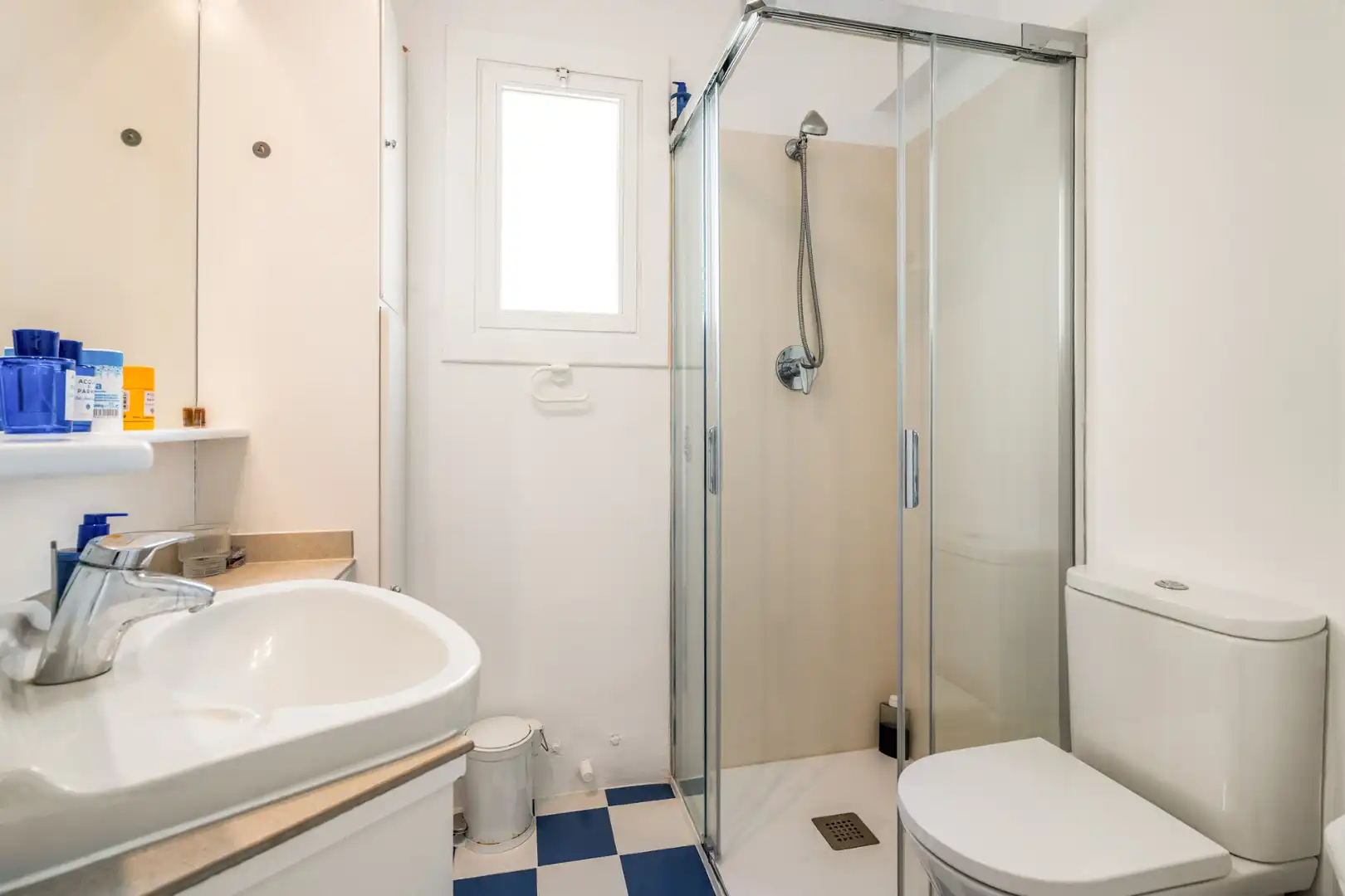 Baño de Casa adosada en venta en Sitges con Aire acondicionado, Calefacción y Parquet