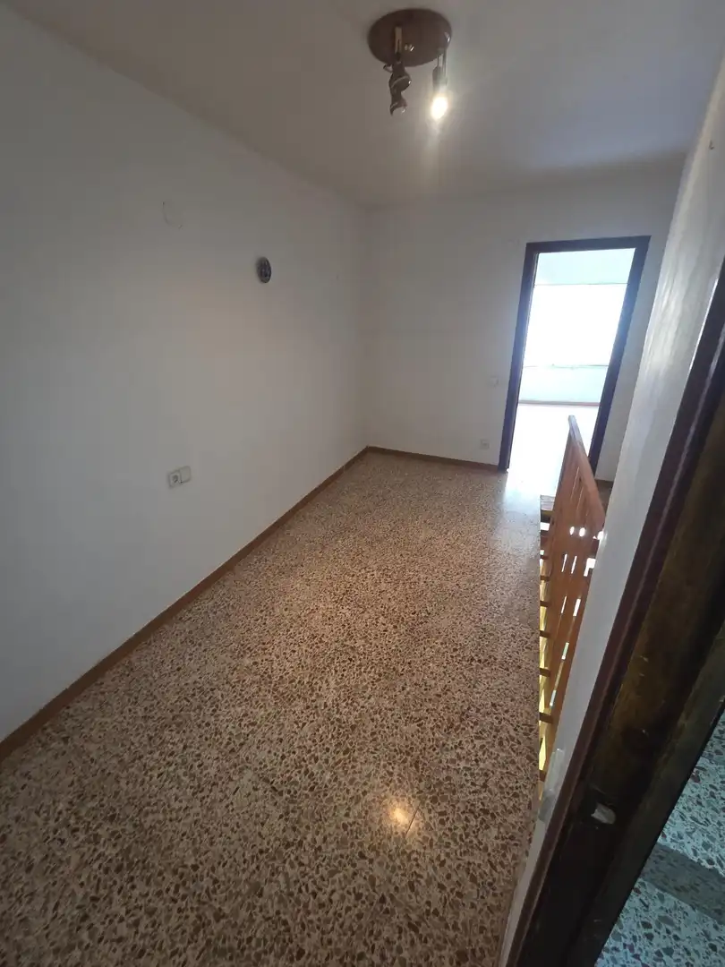 Casa adosada en venda en Horta de Sant Joan