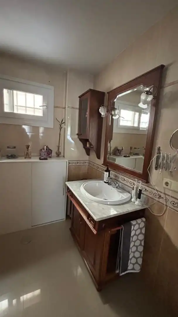 Baño de Piso en venta en Algeciras con Aire acondicionado y Trastero