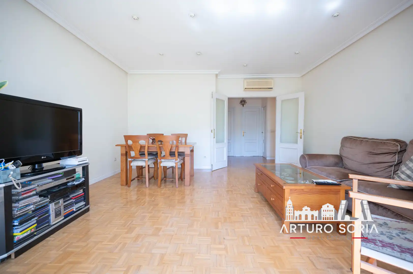 Sala de estar de Piso en venta en Madrid con Aire acondicionado, Calefacción y Parquet