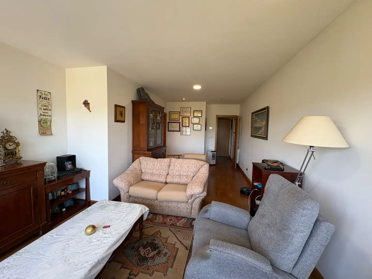 Sala de estar de Piso en venta en Narón con Calefacción, Trastero y Amueblado