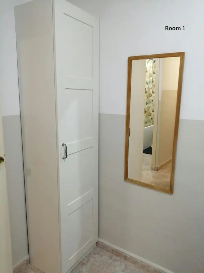 Schlafzimmer von Wohnung zur untervermieten in Barcelona mit Waschmaschine