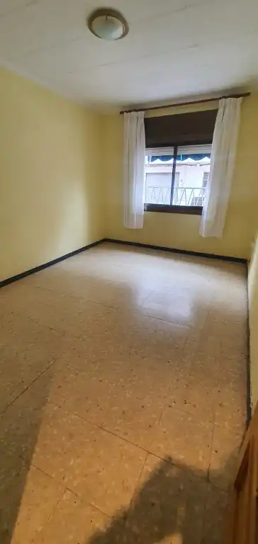 Habitación de Piso en venta en Montgat
