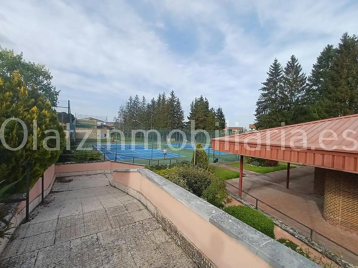 Terrace of Flat for sale in Medina de Pomar  with Heating, Terrace and Community pool