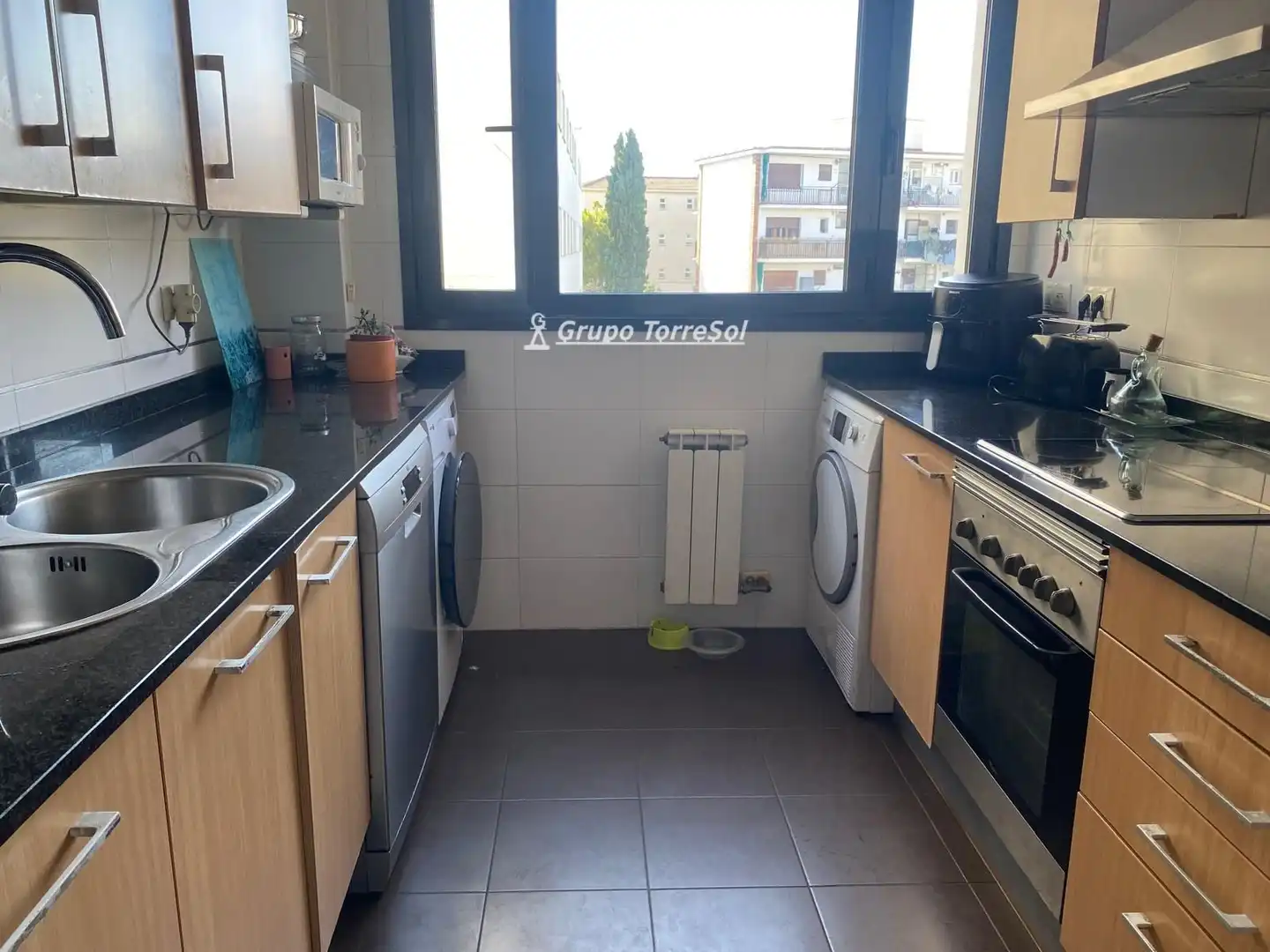 Küche von Wohnung zum Verkauf in El Vendrell mit Klimaanlage, Heizung und Terrasse