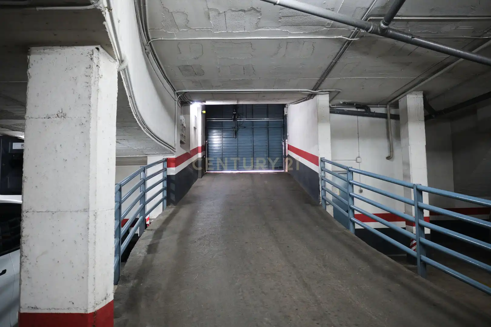 Parking de Apartamento en venta en Sant Boi de Llobregat con Trastero