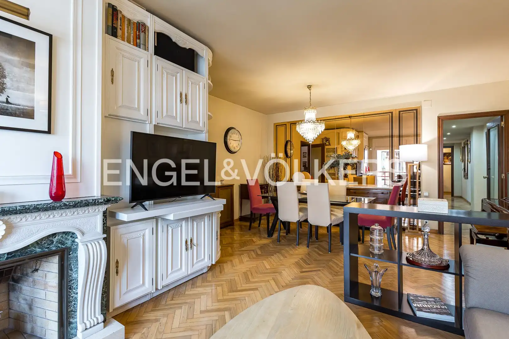 Comedor de Piso en venta en Barcelona con Calefacción, Parquet y Amueblado
