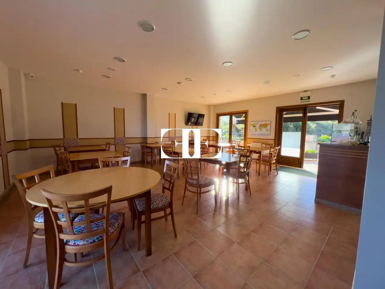 Buildings for sale in Oia
