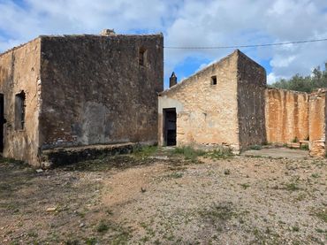 Country house for sale in L'Ampolla