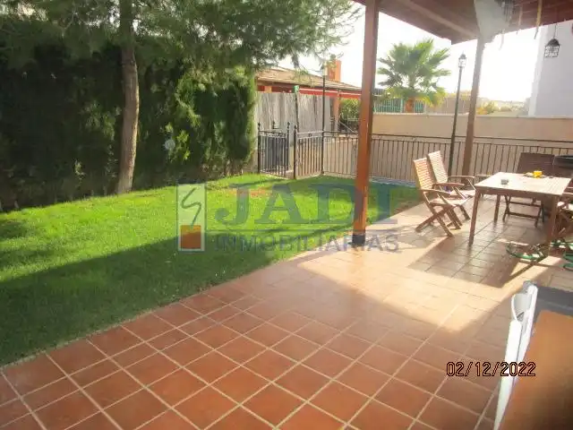 Chalet con piscina en venta en Valdepeñas, imagen 7