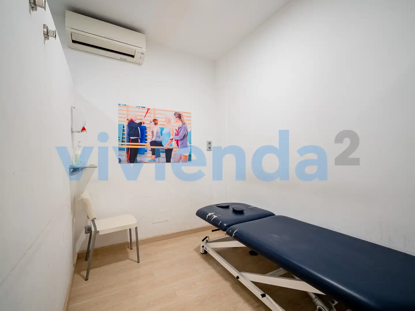 Local comercial en venda a Calle de la Infanta Mercedes, imagen 20