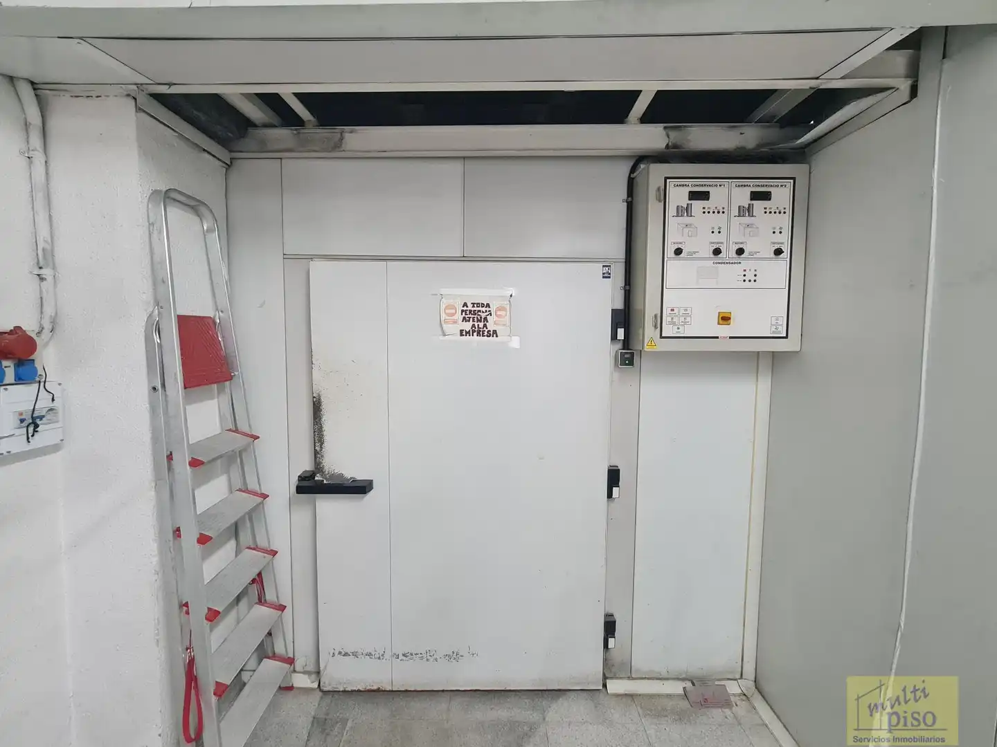 Geschaftsraum zum Verkauf in L'Hospitalet de Llobregat mit Klimaanlage