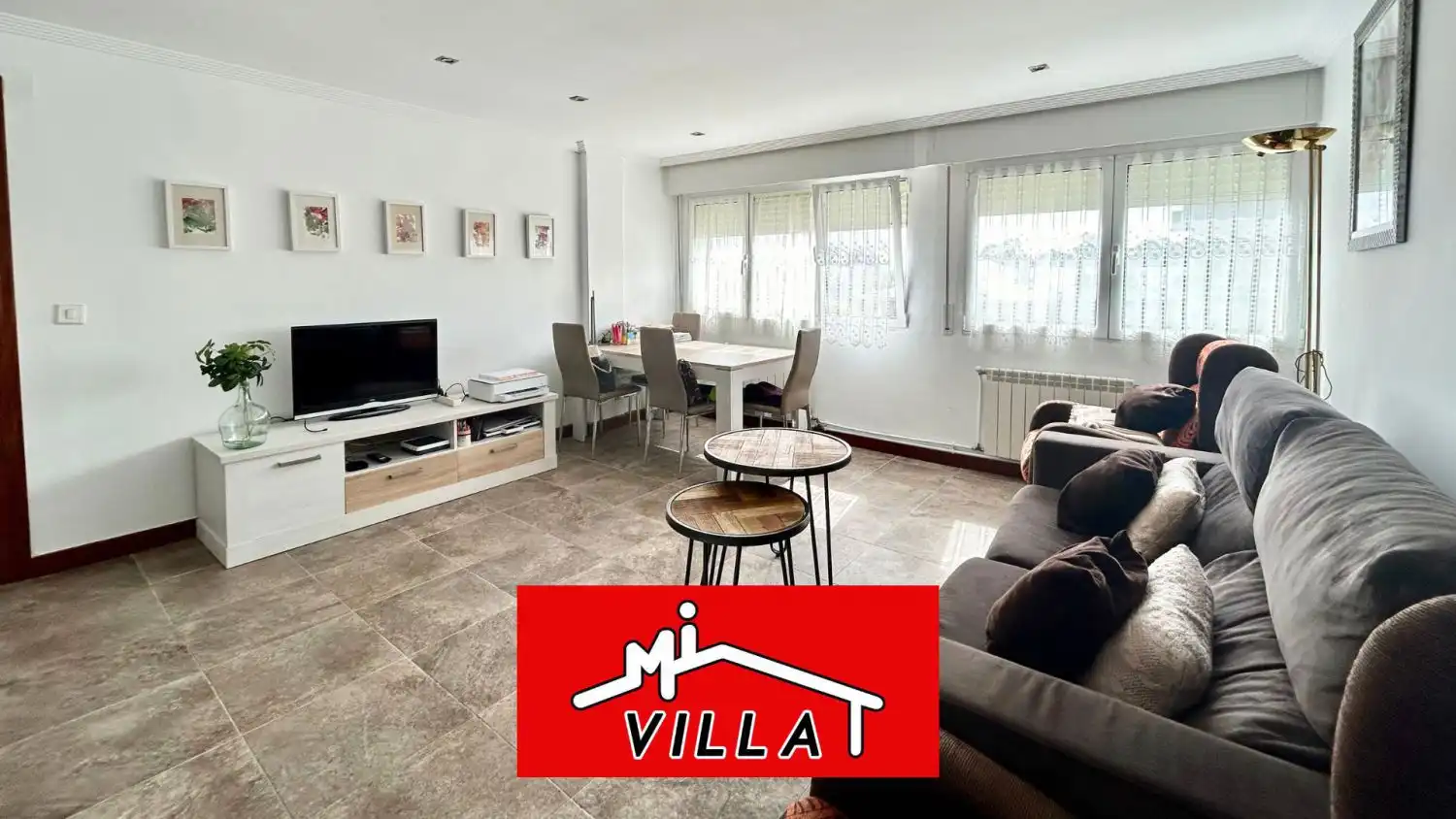 Living room of Flat for rent in Laredo  with Heating, Terrace and Furnished
