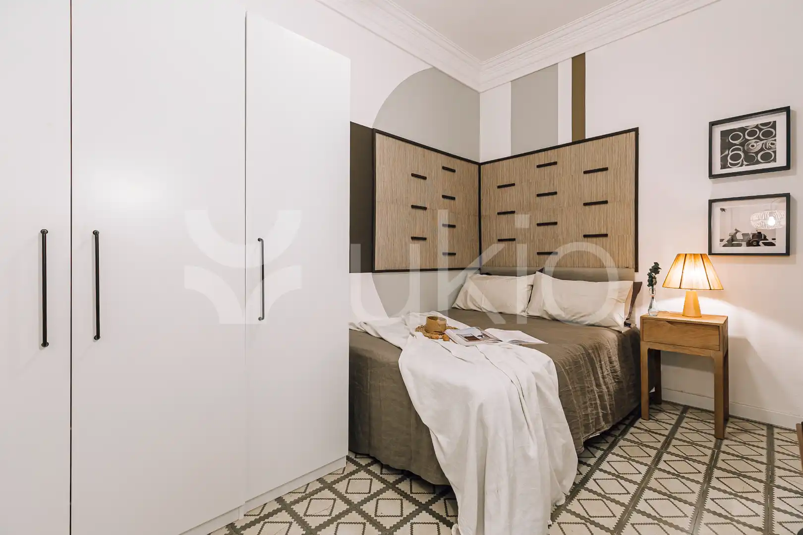 Schlafzimmer von Wohnungen zur Miete in Barcelona mit Heizung, Möbliert und Ofen