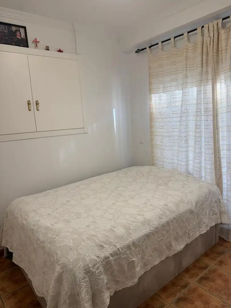 Schlafzimmer von Wohnungen zum Verkauf in Marbella mit Klimaanlage und Terrasse