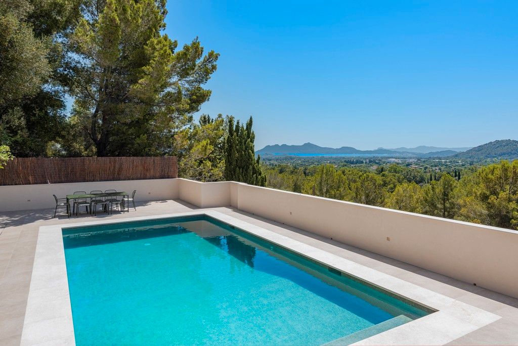 Piscina de Casa o xalet en venda en Pollença amb Aire condicionat, Jardí privat i Terrassa