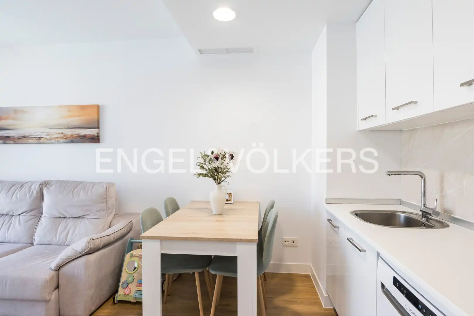 Dining room of Flat for rent in San Sebastián de los Reyes  with Air Conditioner, Heating and Terrace