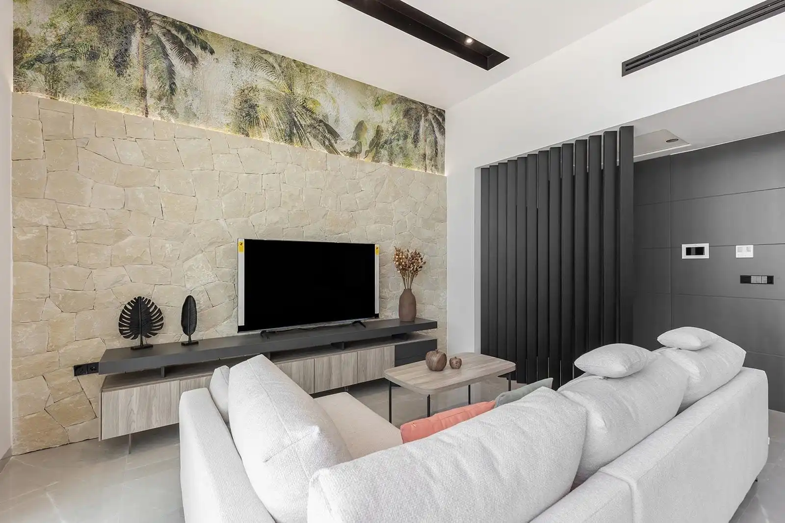 Chalet con piscina en venta en Los Balcones - Los Altos, imagen 8