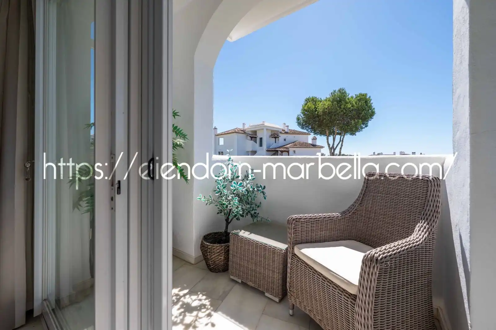 Terrace of Apartments for sale in Marbella  with Air Conditioner, Terrace and Furnished