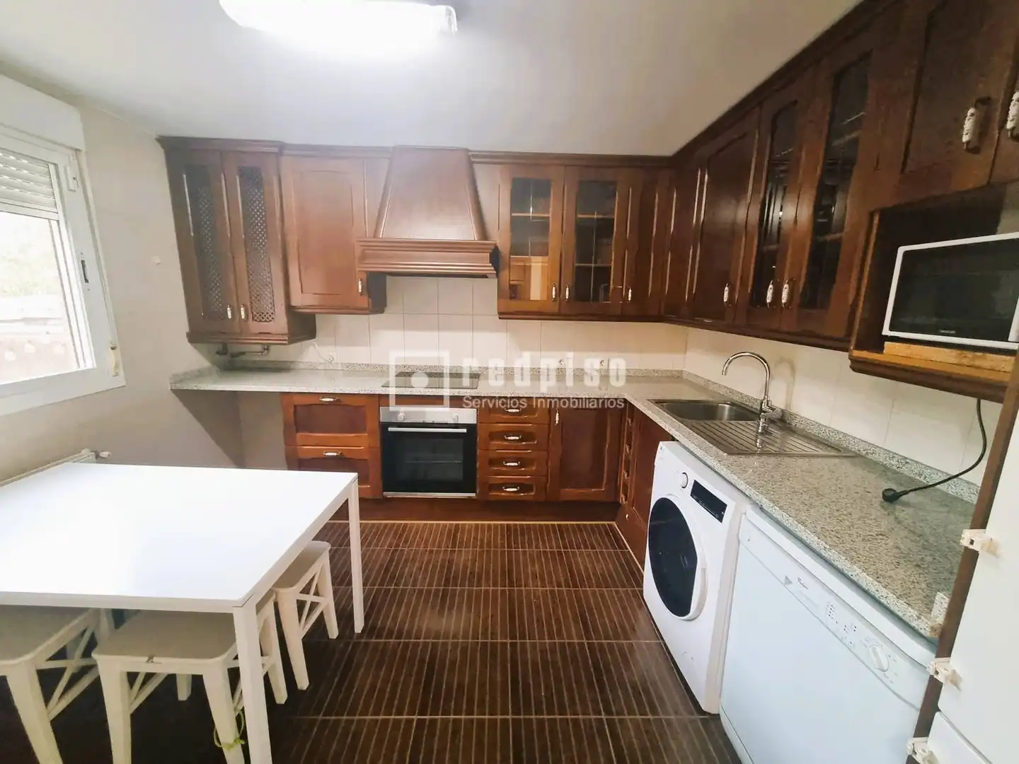 Detached house with pool for sale in Casco Histórico, imagen 3