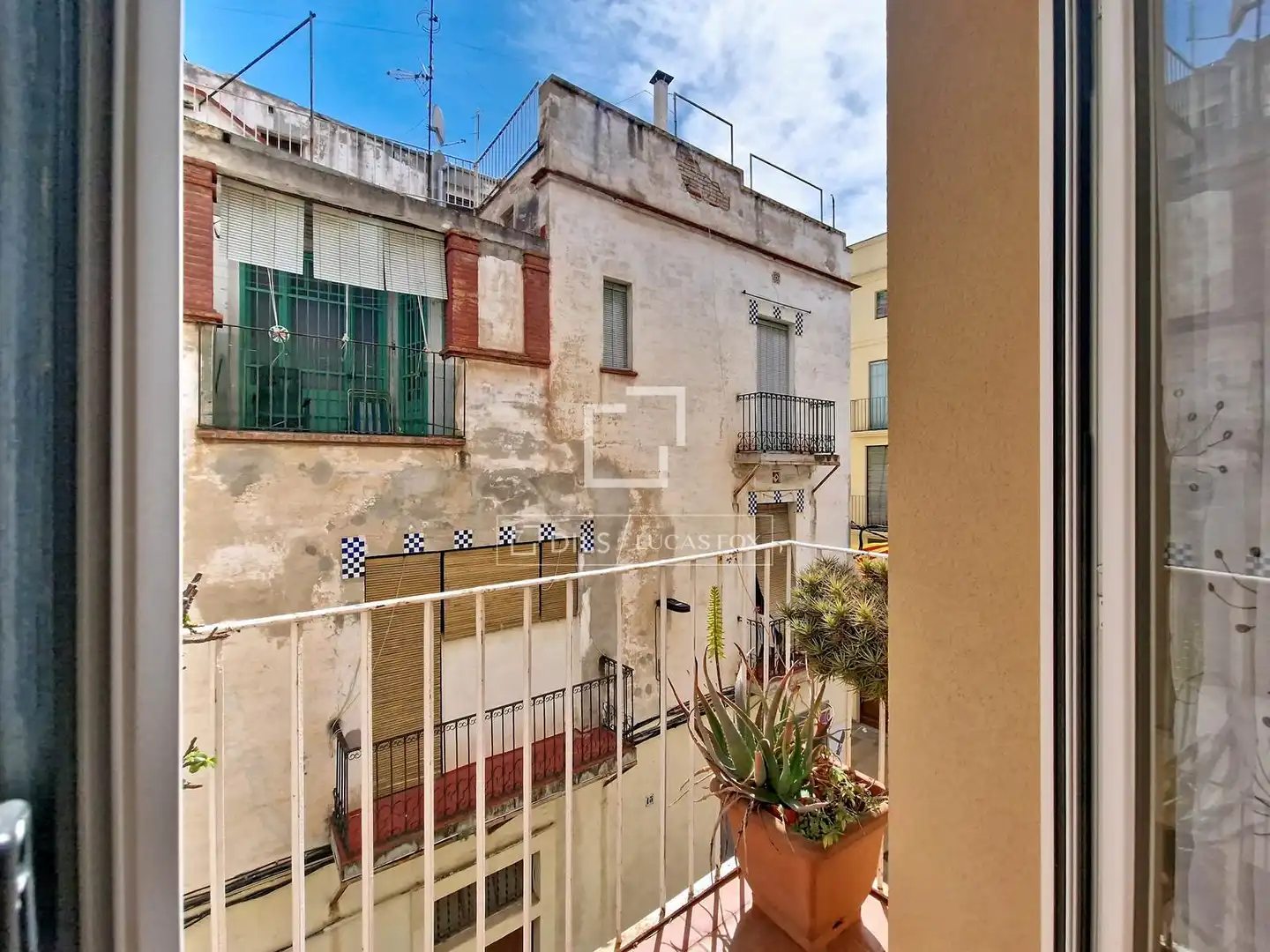 Terrassa de Casa o xalet en venda en Vilanova i la Geltrú amb Aire condicionat, Calefacció i Terrassa