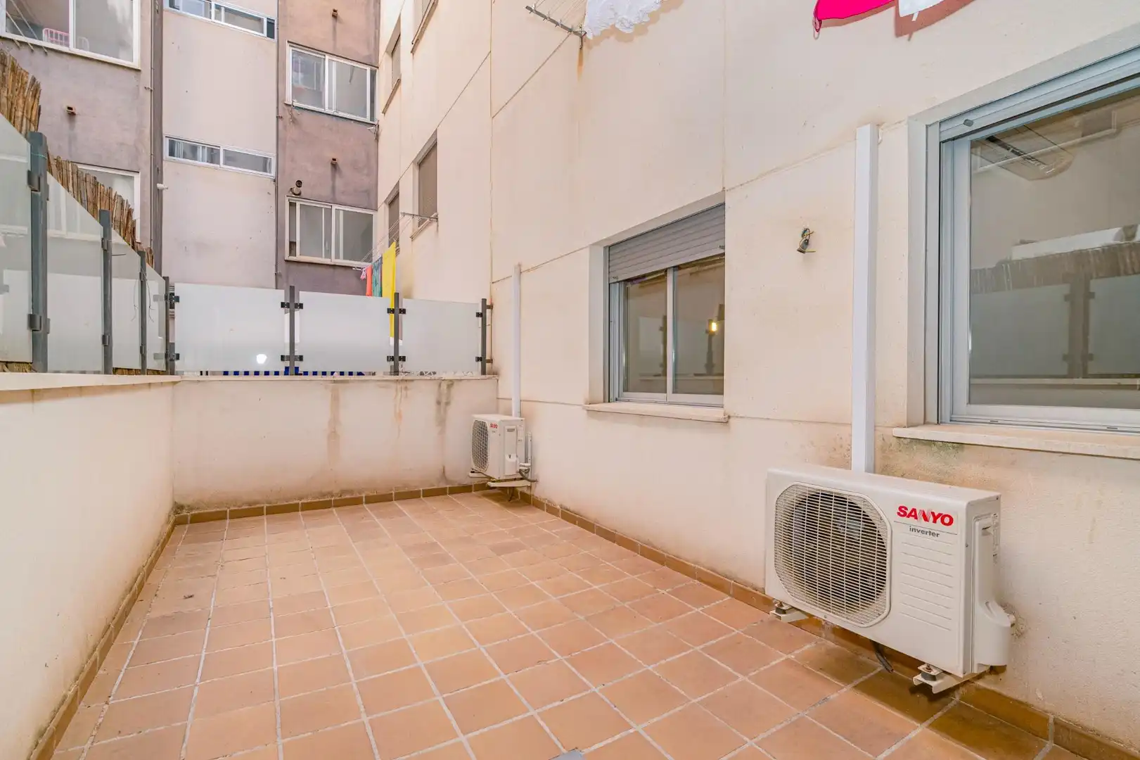Terrassa de Planta baixa en venda en Alhendín amb Aire condicionat, Jardí privat i Terrassa