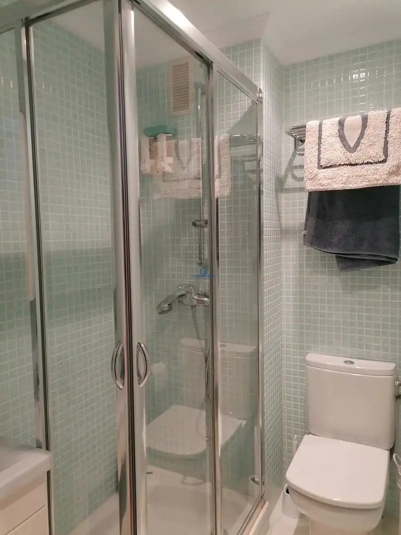 Bathroom of Attic for rent in El Puerto de Santa María  with Heating and Furnished