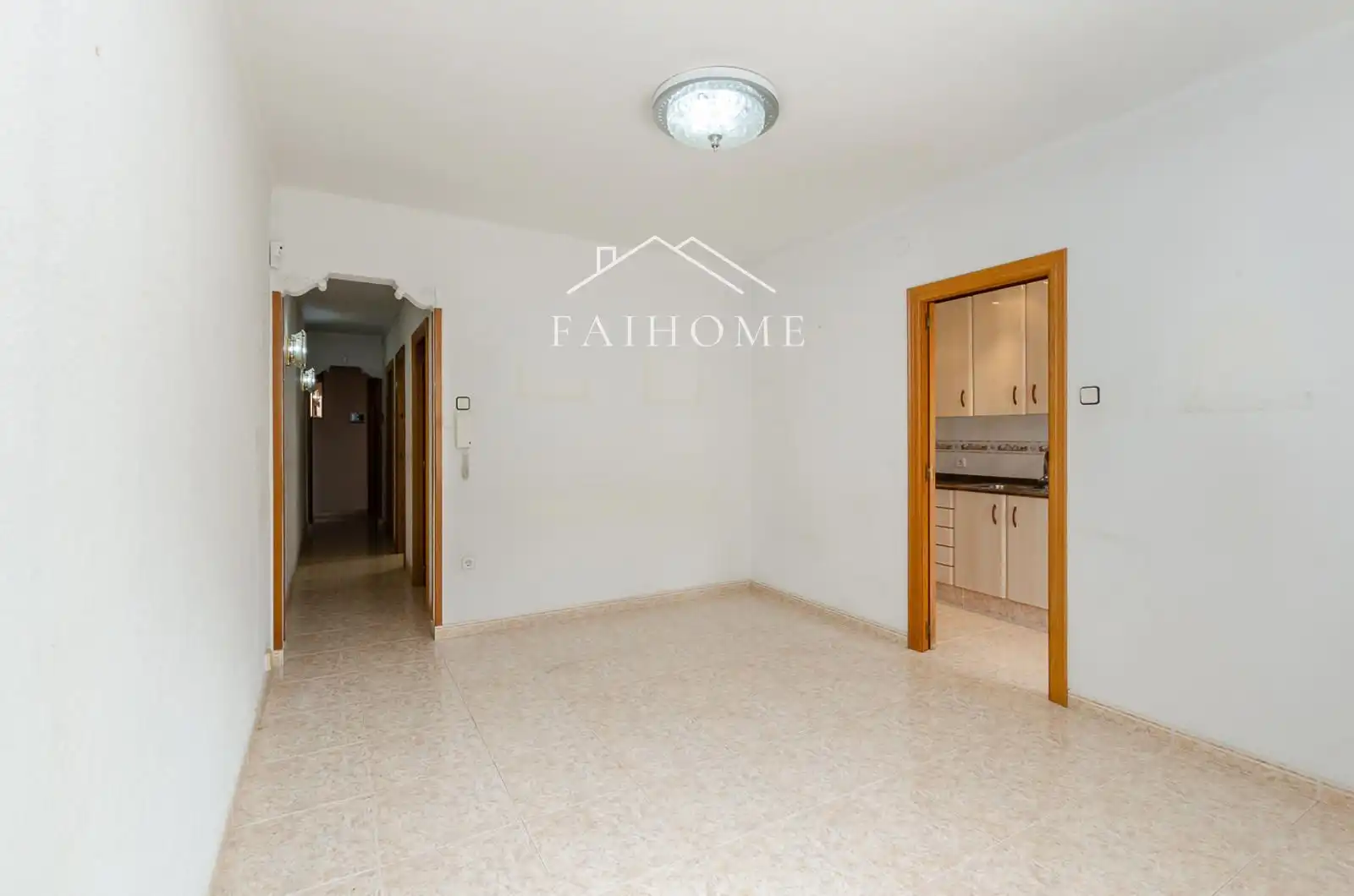 Piso en venta en Badalona con Calefacción, Horno y Lavadora