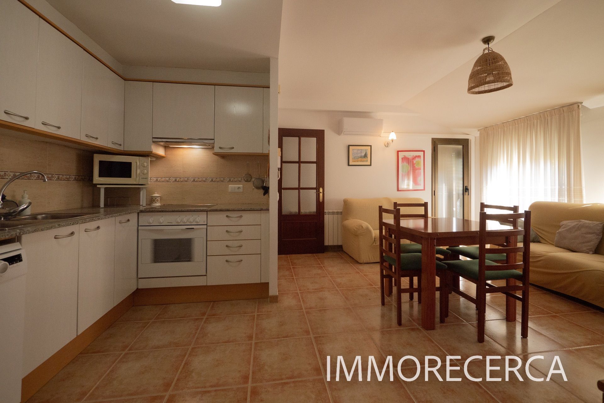 Kitchen of Flat to rent in Verges  with Air Conditioner, Heating and Furnished
