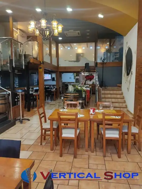 Local en traspaso en Caudete con Aire acondicionado
