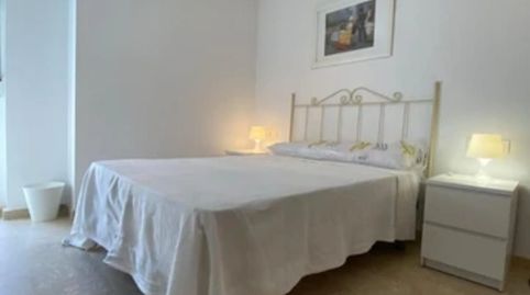 Foto 2 de Piso de alquiler en Plaza de Fortuny, 9, San Matías - Realejo, Granada Capital