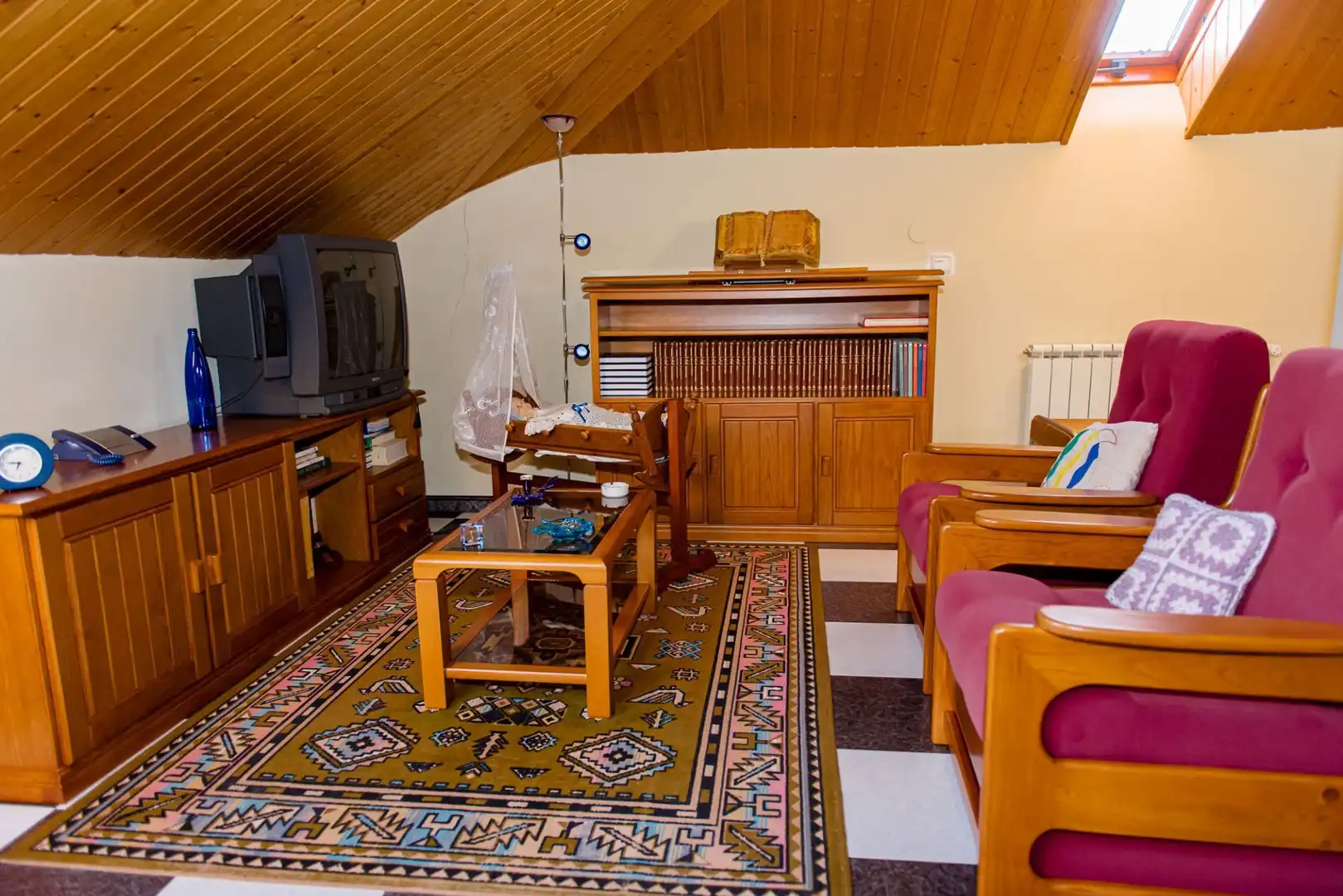 Living room of Houses for sale in Torre del Bierzo  with Air Conditioner, Heating and Private garden