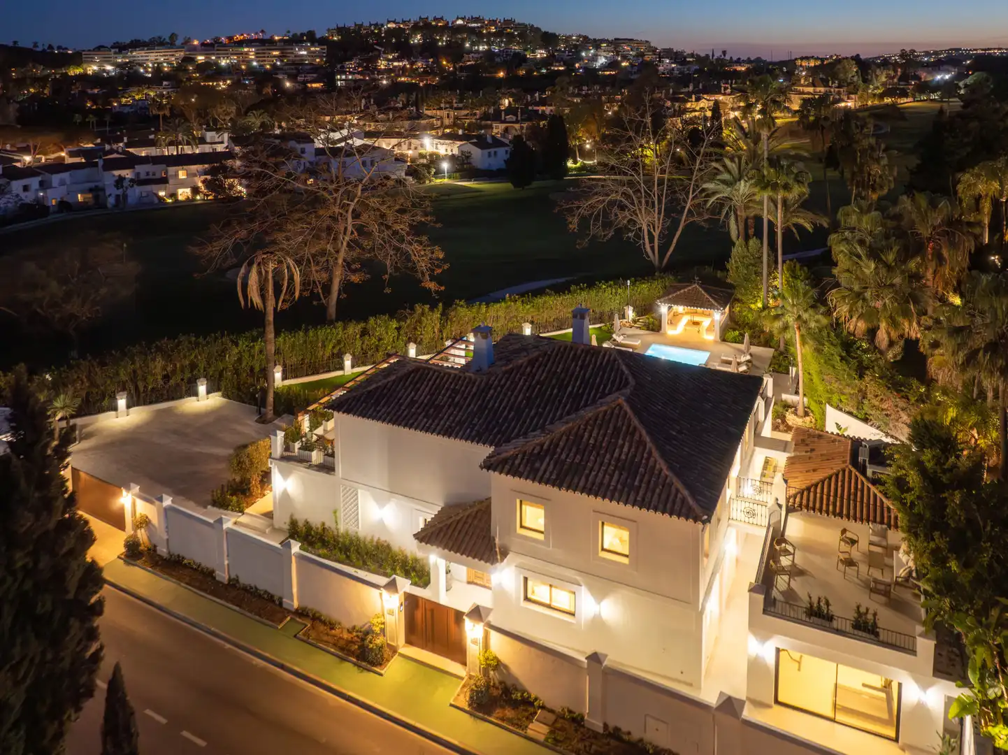 Casa con piscina in vendita a Nueva Andalucía, imagen 4