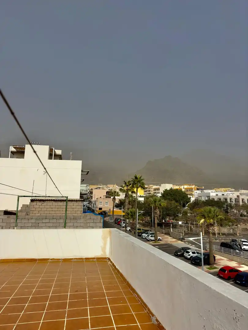 Vista exterior de Piso en venta en Adeje con Amueblado y Balcón