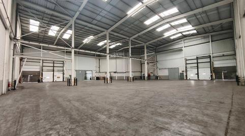 Foto 3 von Fabrikhallen zur Miete in Eixample Sud - La Barceloneta, El Prat de Llobregat