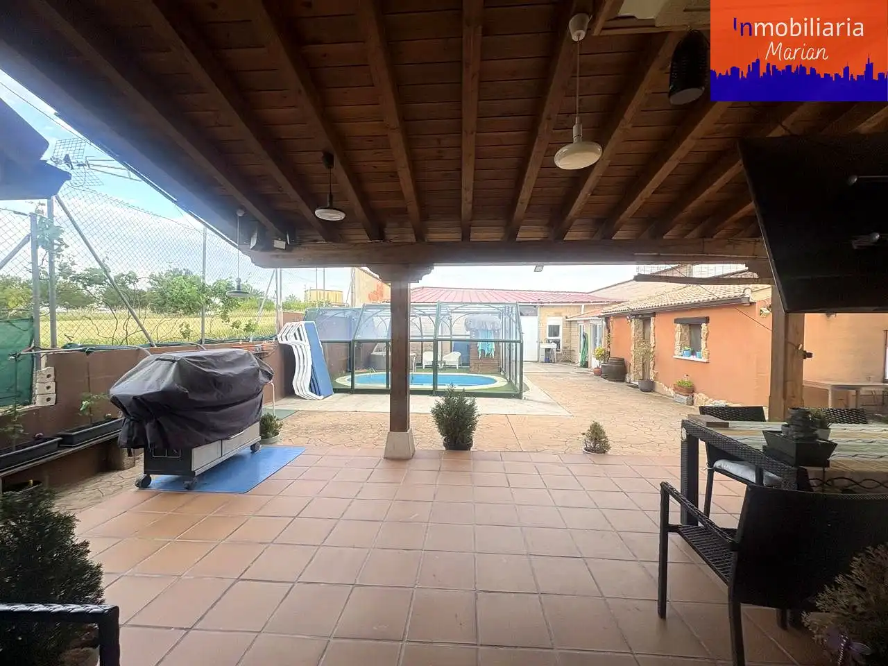 Terrassa de Casa o xalet en venda en Campillo de Aranda amb Piscina i Sauna