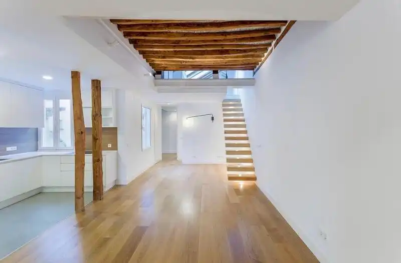 Duplexes for sale in Madrid  with Air Conditioner and Heating