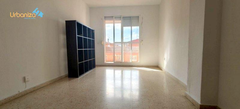 Photo 1 of Apartment for sale in Calle Alonso Nuñez, Valdepasillas - La Paz - Huerta Rosales, Badajoz
